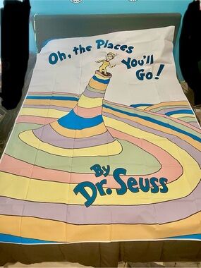 Dr. Seuss"Oh, the Places You'll Go!" Colorful Graduation Backdrop/Banner 5x7 NWT
